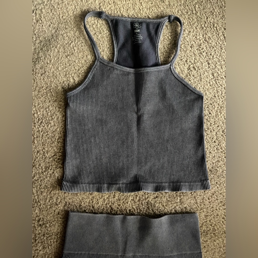 Workout set - Picture 3 of 4